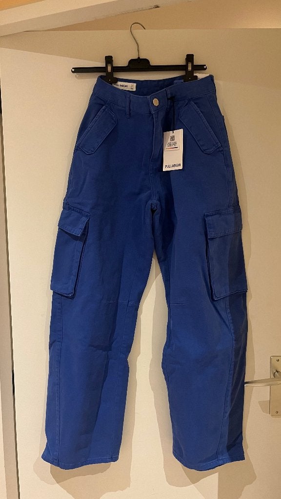 Broek pull and bear, Kleding | Dames, Blauw, Nieuw, Ophalen of Verzenden, Pull & Bear