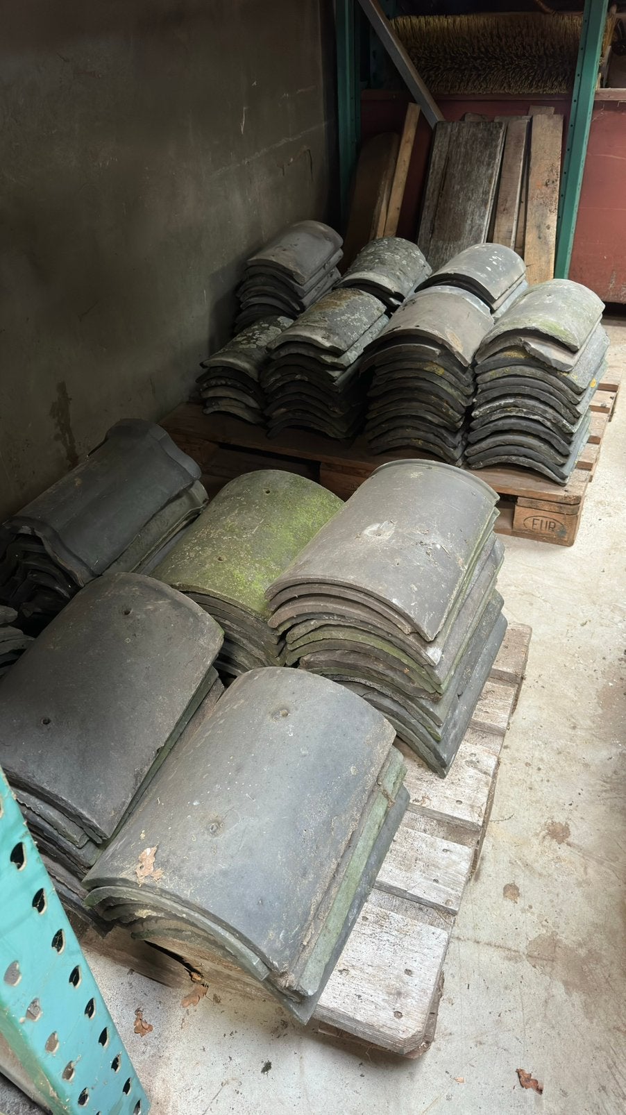 Te koop: verschilende soorten dakpannen., Doe-het-zelf en Verbouw, Dakpannen en Dakbedekking, Ophalen, Gebruikt, 15 m² of meer