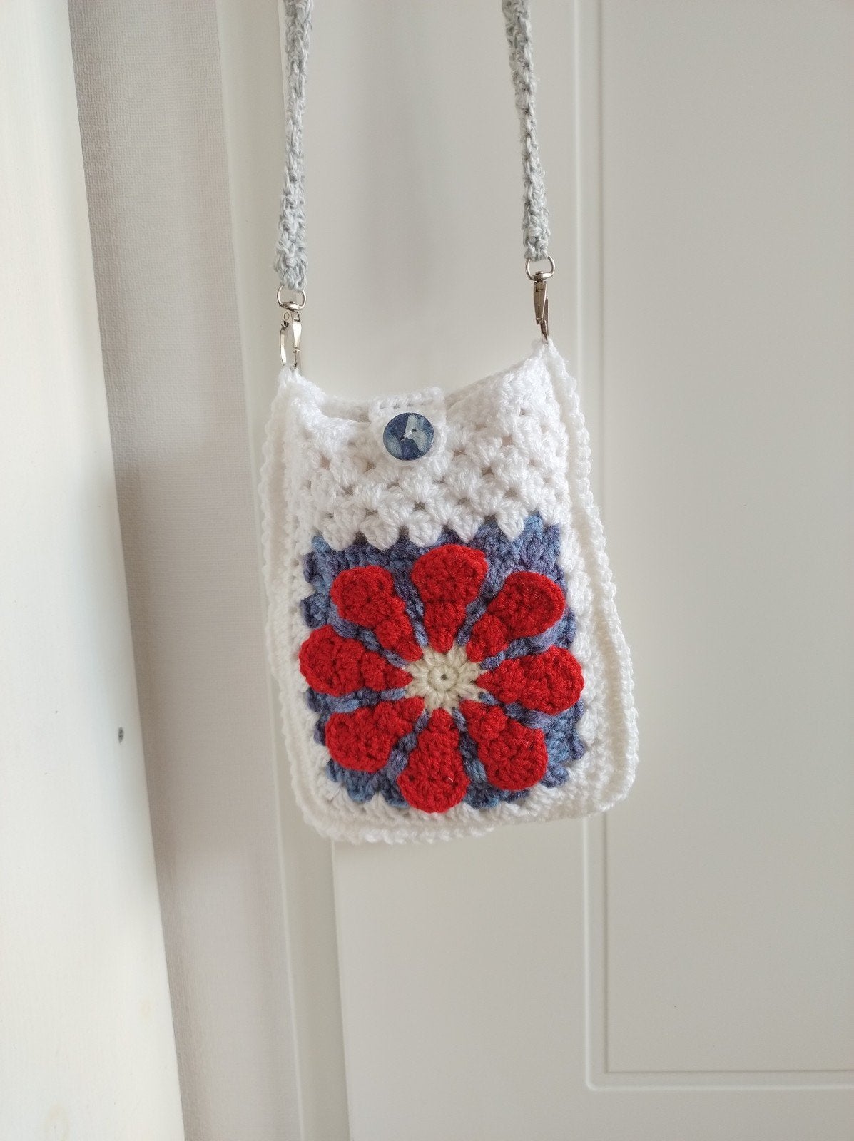 Handgemaakte Schoudertas crossbodytas grote bloemen wit, Ophalen of Verzenden, Nieuw, Wit