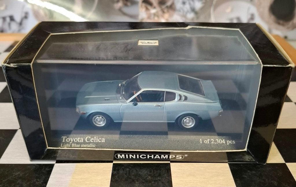 TOYOTA CELICA LB 2000GT 1;43 BLUE MINICHAMPS, Ophalen of Verzenden, Nieuw, Auto, MiniChamps