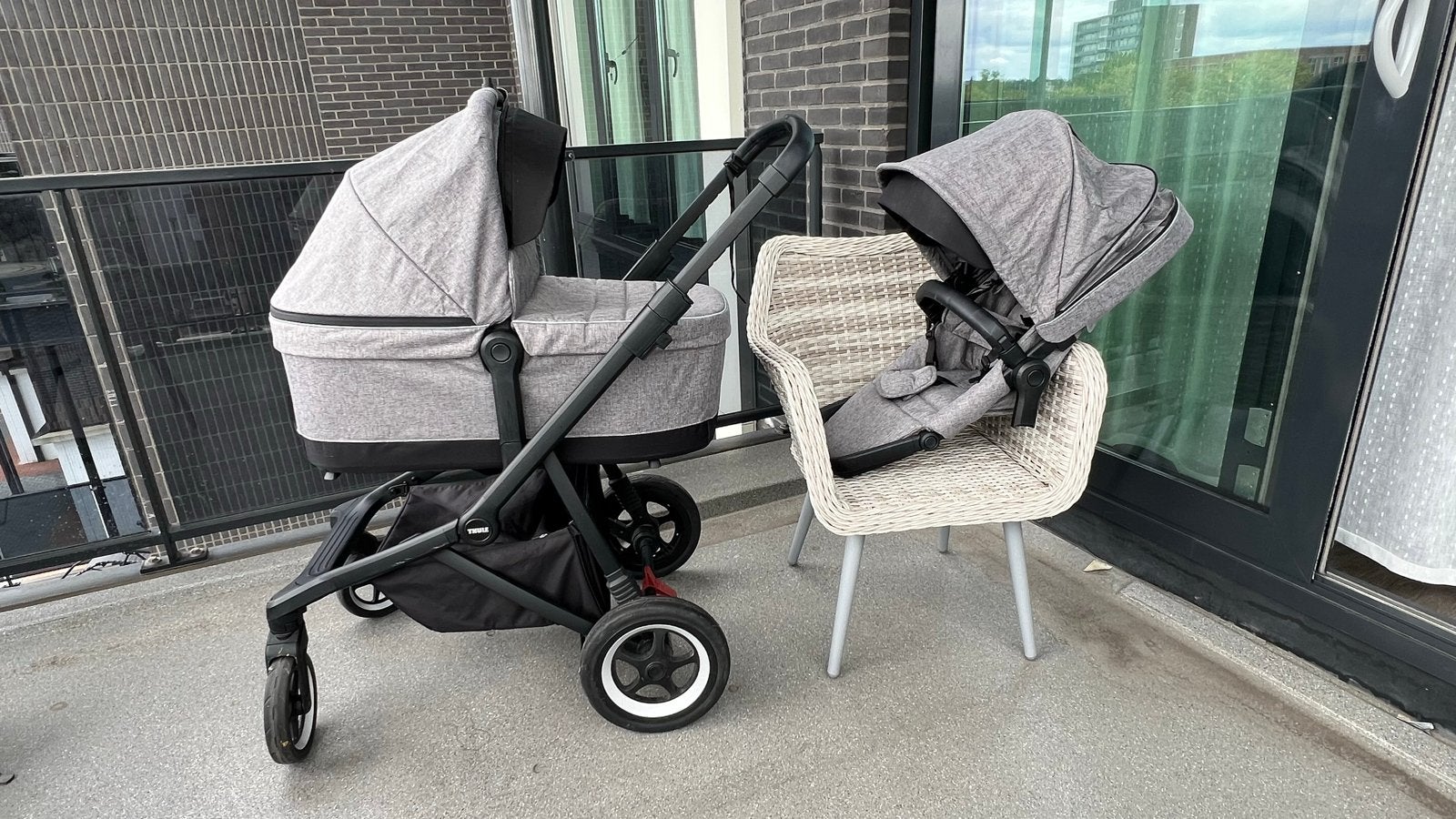 Thule Sleek Duo Kinderwagen, Duowagen, Zo goed als nieuw, Combiwagen, Ophalen