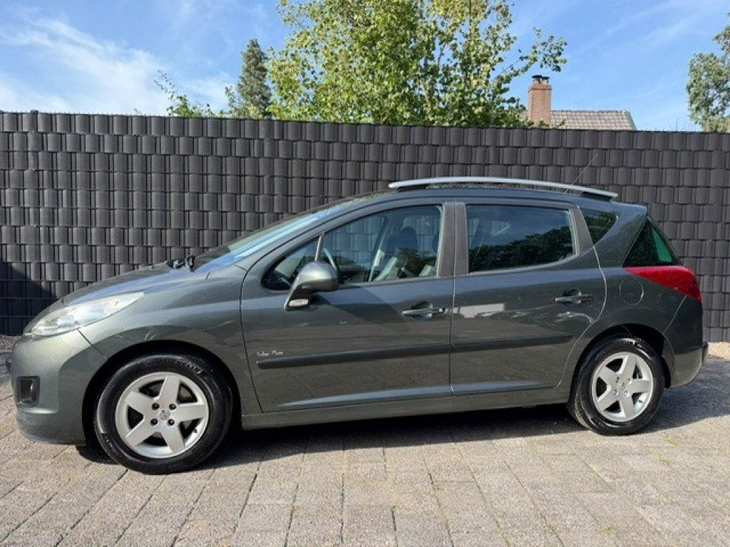 Peugeot 207 1.4 VTI B. LEASE EXE** LM//CRUISE//MOOIEAUTO**, Voorwielaandrijving, Gebruikt, Bedrijf, Handgeschakeld