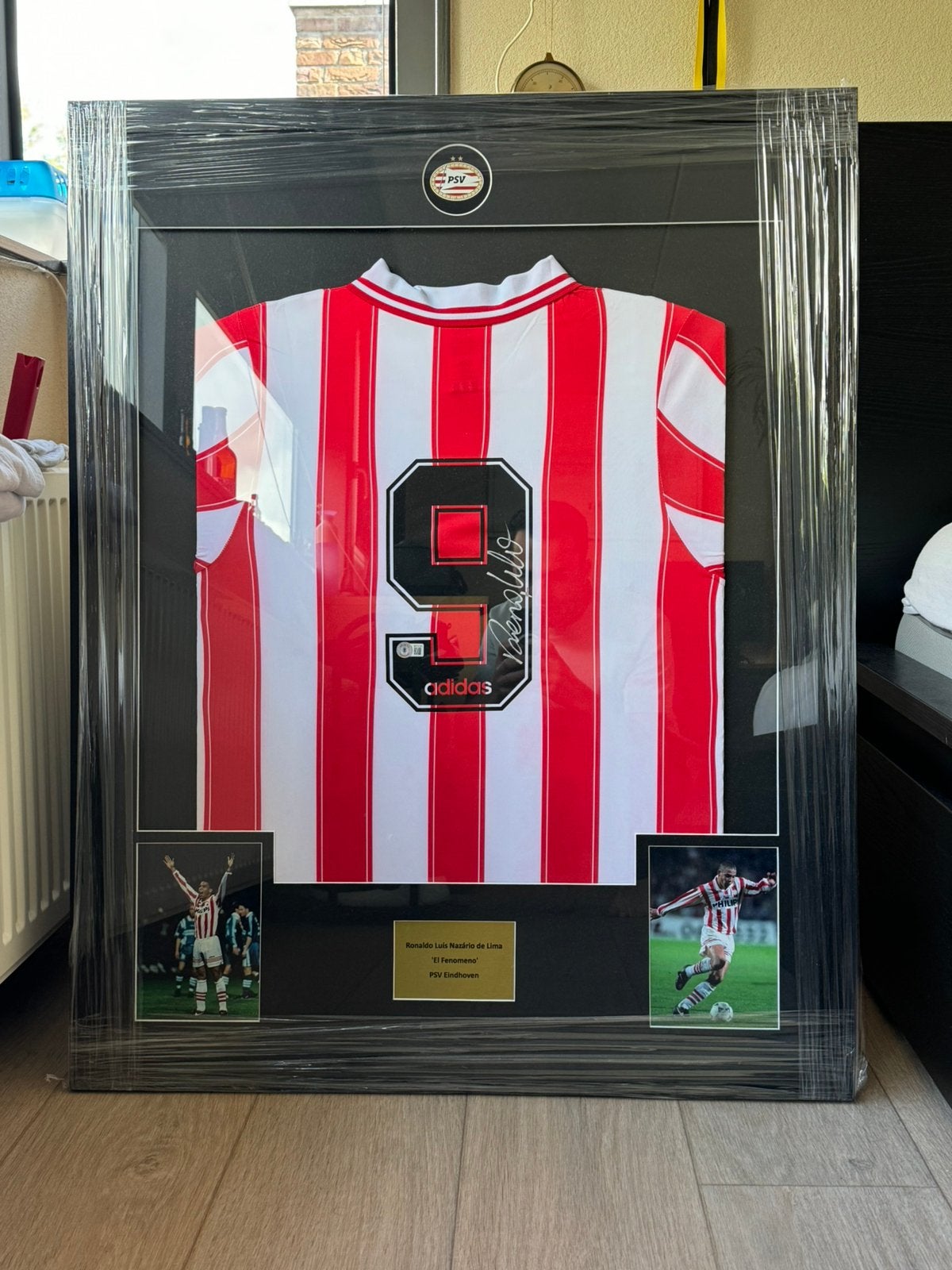 Gesigneerd PSV Shirt Ronaldo Ingelijst + COA, Ophalen of Verzenden, Nieuw, PSV, Shirt