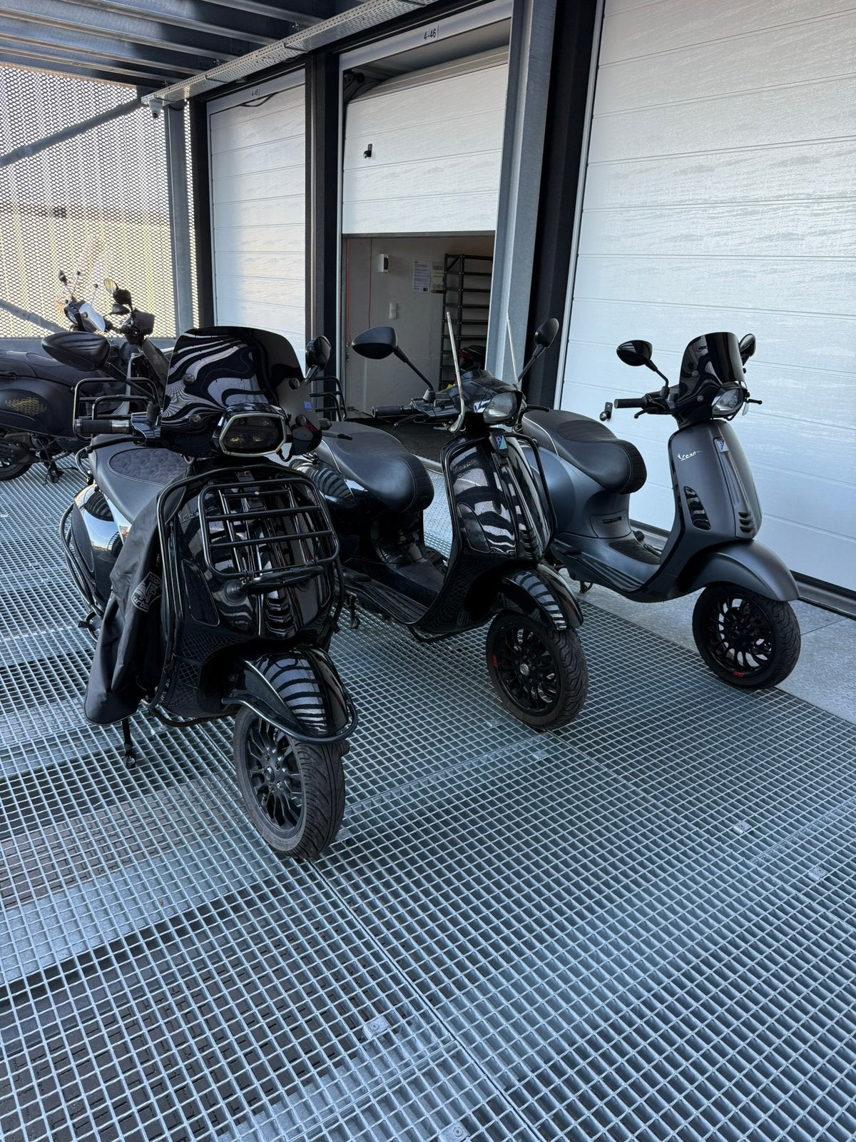 Gezocht vespa sprint, Fietsen en Brommers, Ophalen, Zo goed als nieuw, Benzine