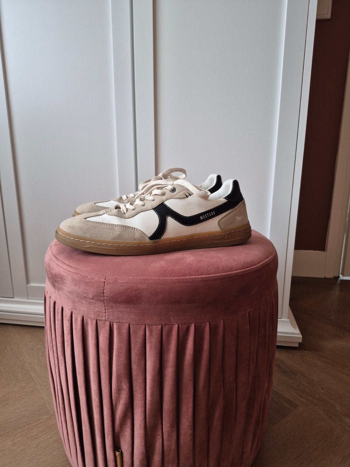 Mustang sneakers maat 45 - Nieuw, Ophalen of Verzenden, Zo goed als nieuw