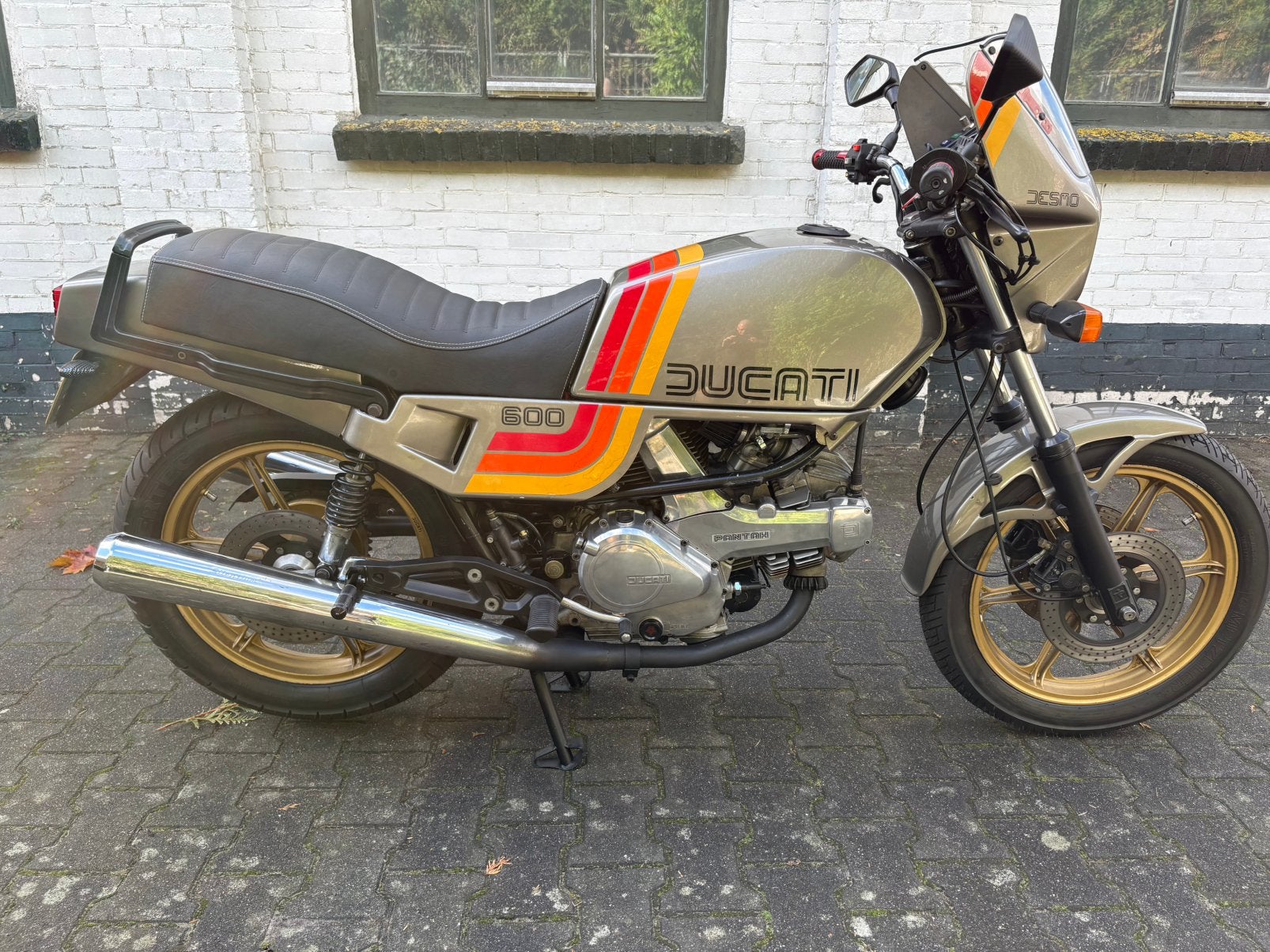 Mooie Ducati Pantah 600 TL Desmo, 1984, Motoren, 2 cilinders, Occasion, Motorrijbewijs A, Meer dan 35 kW