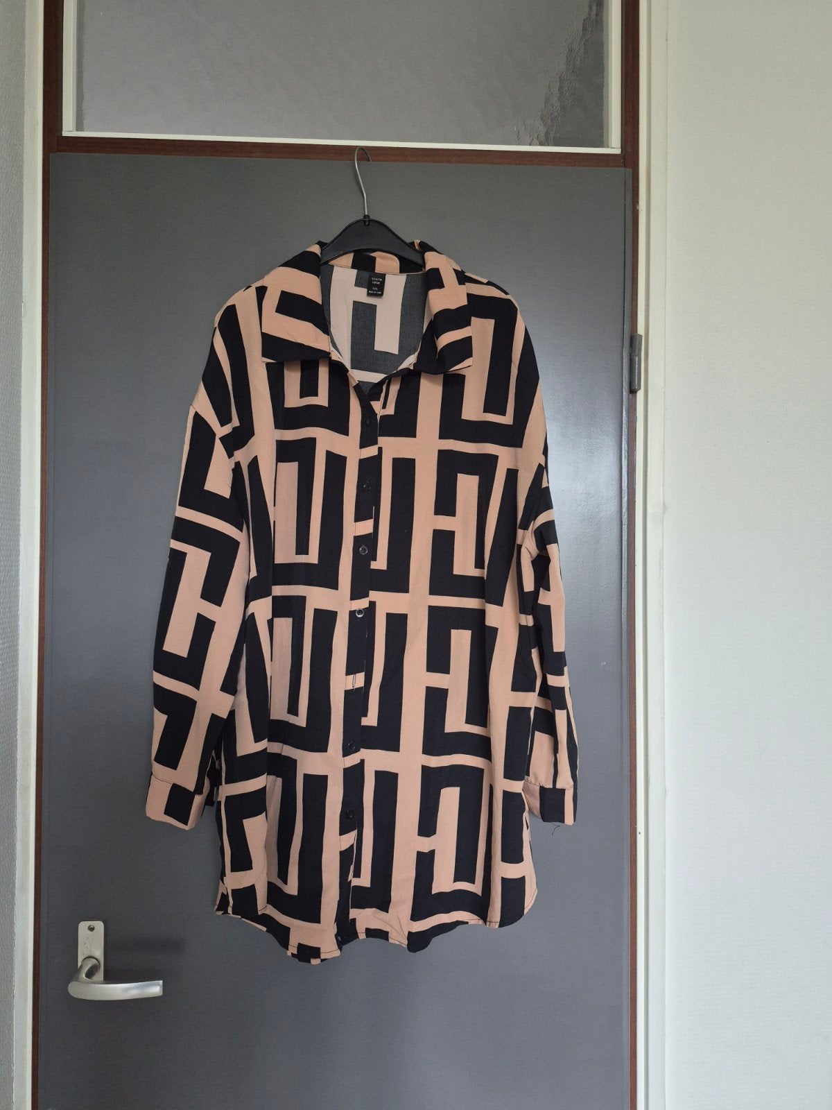 mokka/ zwarte blouse maat 44, Beige, Maat 42/44 (L), Ophalen of Verzenden, Zo goed als nieuw