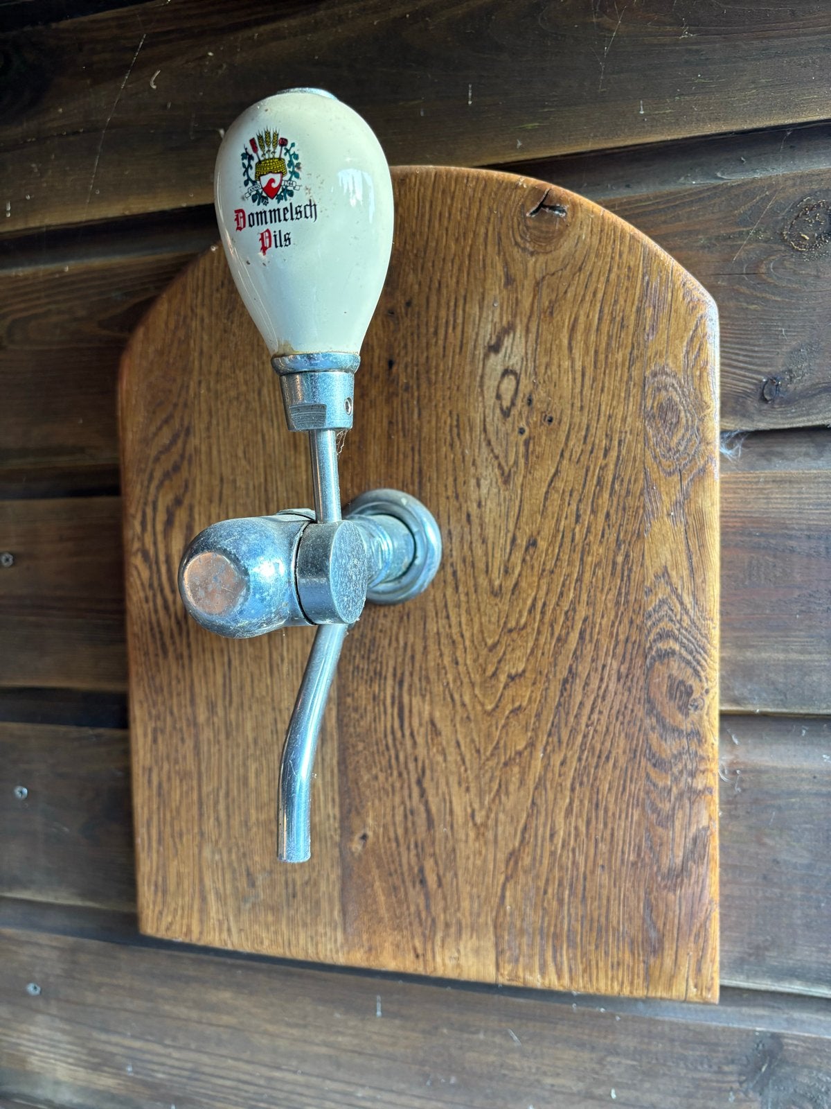 Dommelsch Pils bierkraan op eikenhouten plank, Ophalen of Verzenden