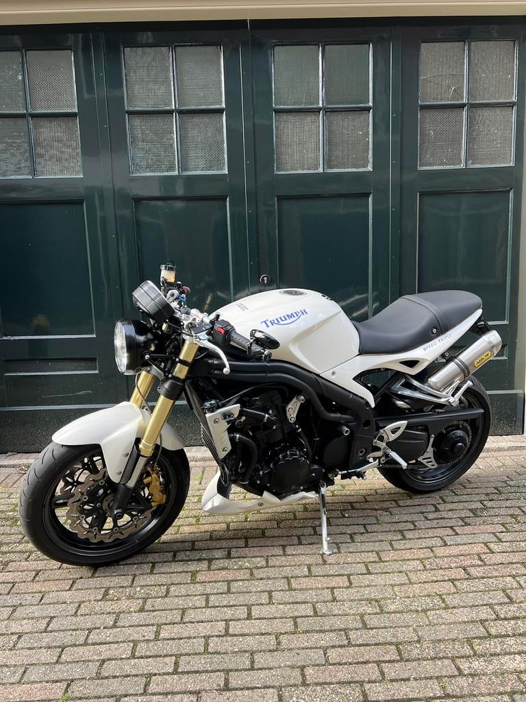 Triumph Speed Triple 1050, bouwjaar 2006, 33741 km, Ophalen, Gebruikt