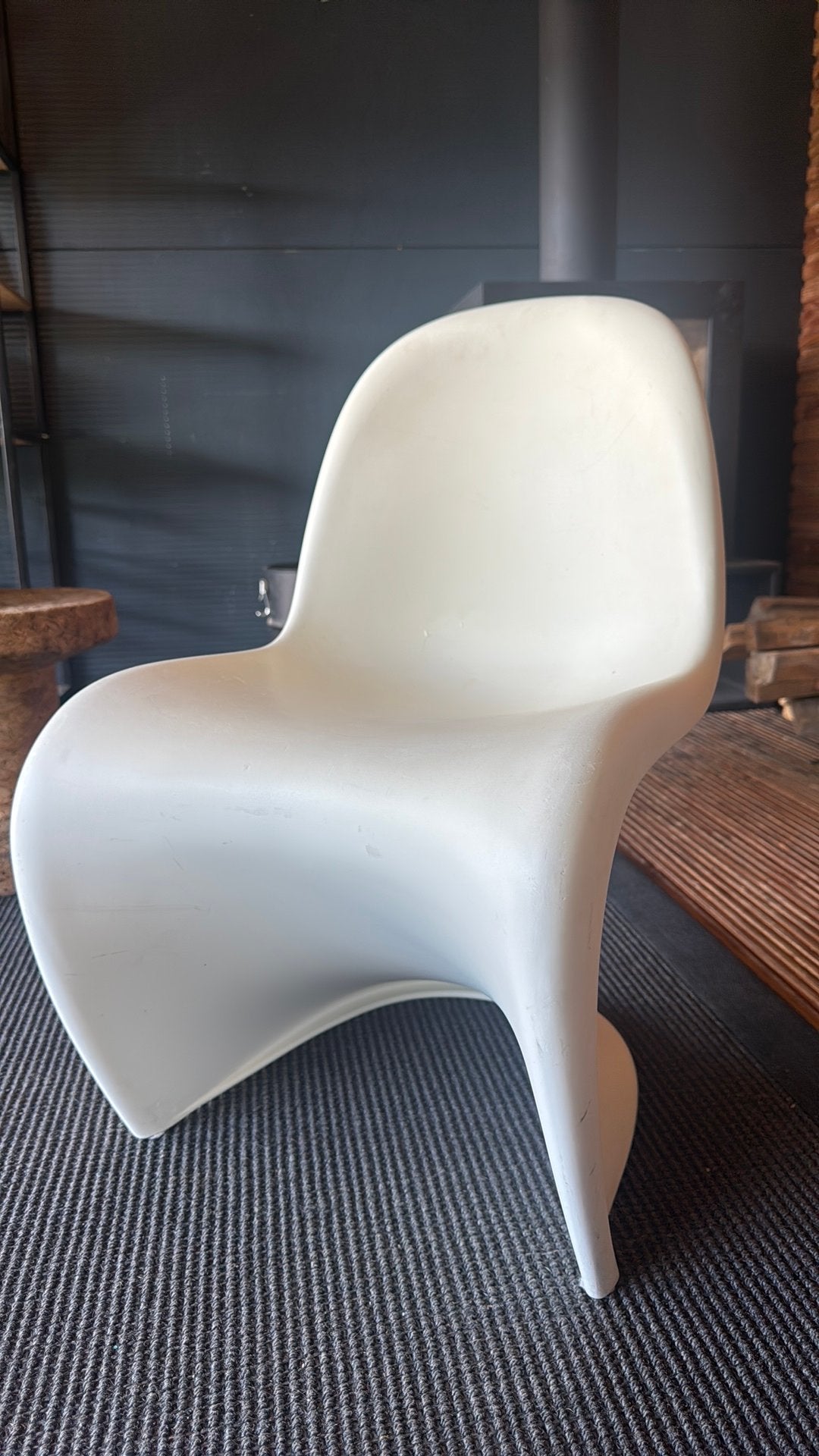 Originele Vitra Panton Junior, ontworpen door Verner Panton., Ophalen, Gebruikt