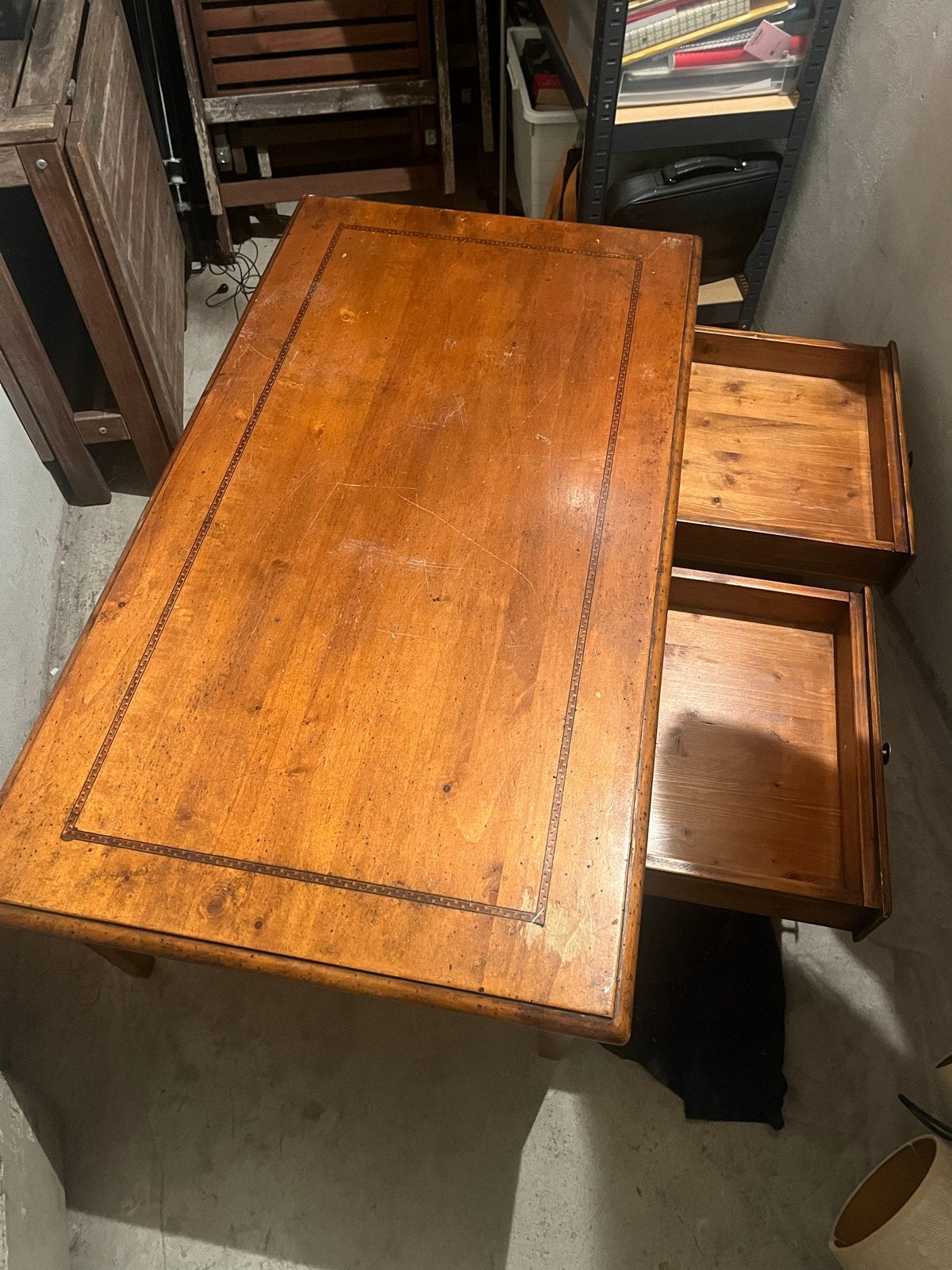 Vintage houten tafel - opknapper TEAB, Ophalen