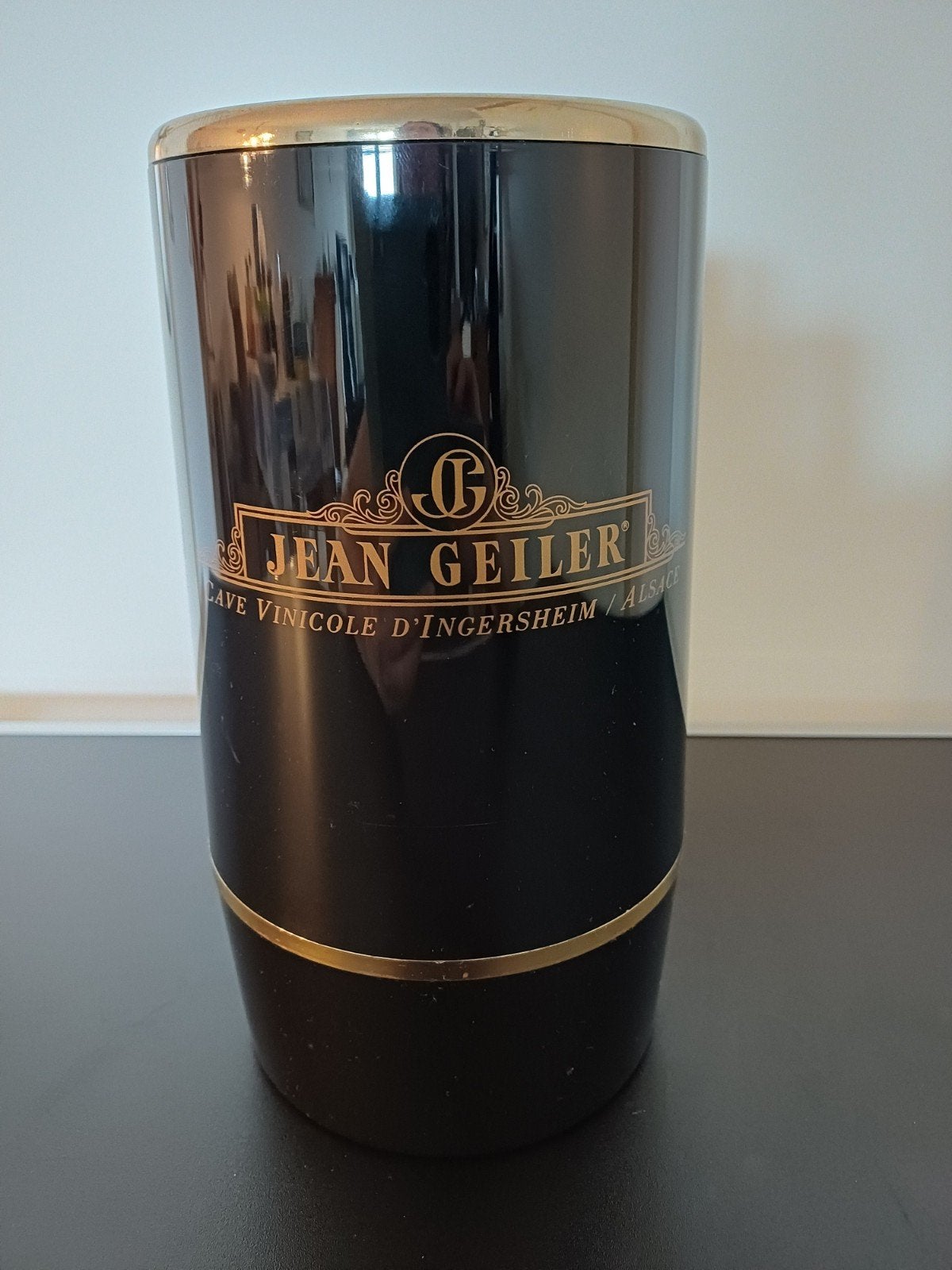 Zwarte wijnkoeler Jean Geiler met gouden accenten, Flessenkoeler, Kunststof, Ophalen of Verzenden, Zo goed als nieuw