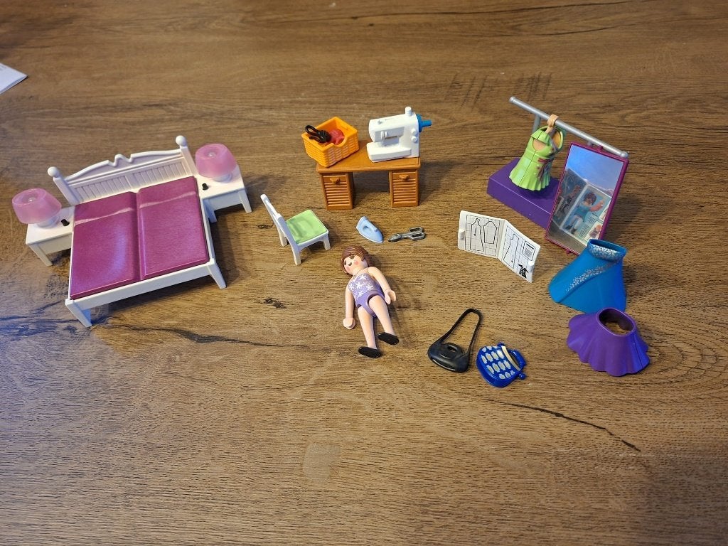 Playmobil 70208 : Dollhouse slaapkamer met mode ontwerphoek, Ophalen of Verzenden, Gebruikt, Losse onderdelen