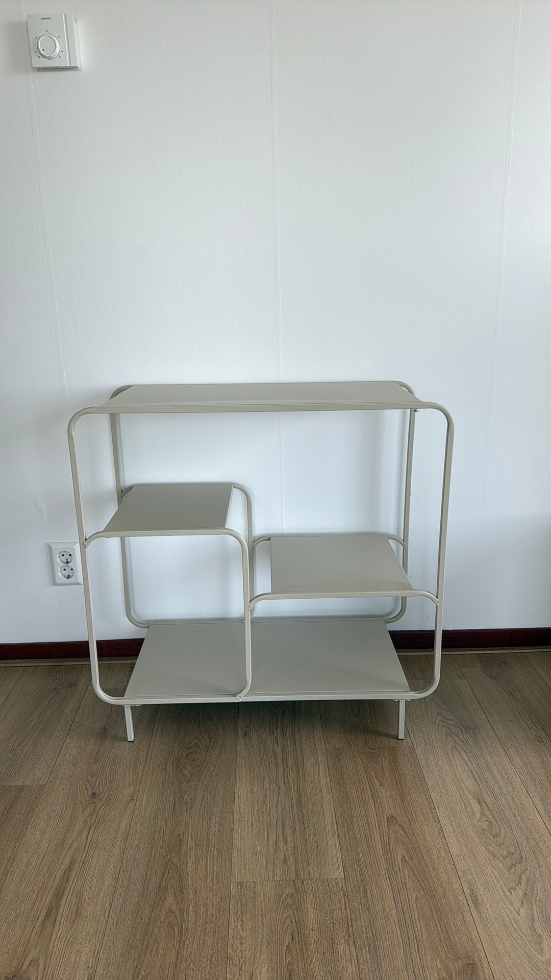 Beige kast, Ophalen, Zo goed als nieuw, 25 tot 50 cm, 50 tot 100 cm