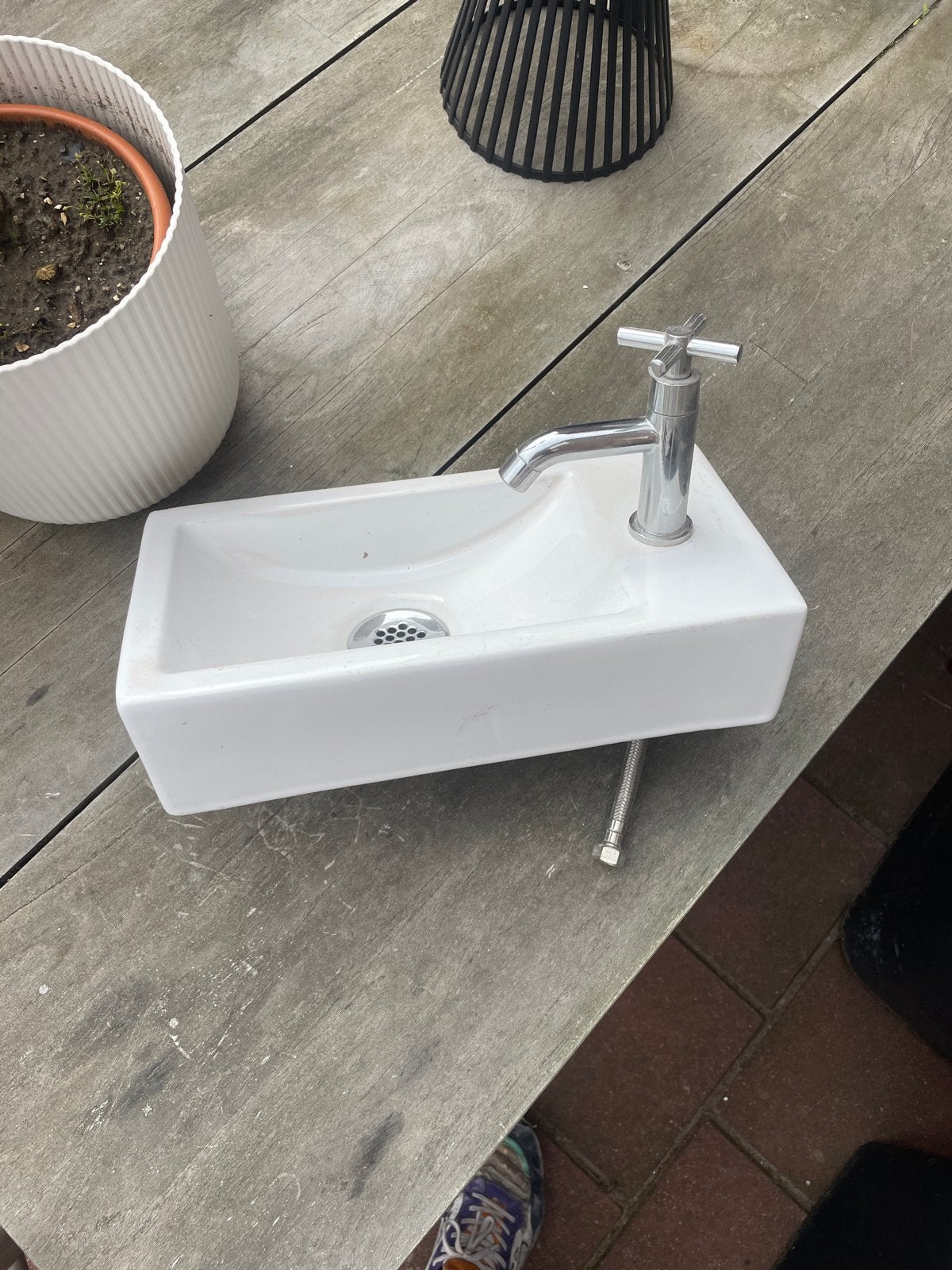 Compacte wastafel met kraan -  wc wasbak bijna gratis, Ophalen of Verzenden, Gebruikt, Chroom, Wastafel