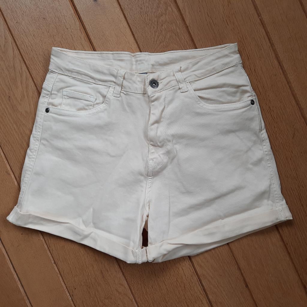 Bermuda short beige maat 38 - nieuw -, Maat 38/40 (M), Kort, Beige, Nieuw