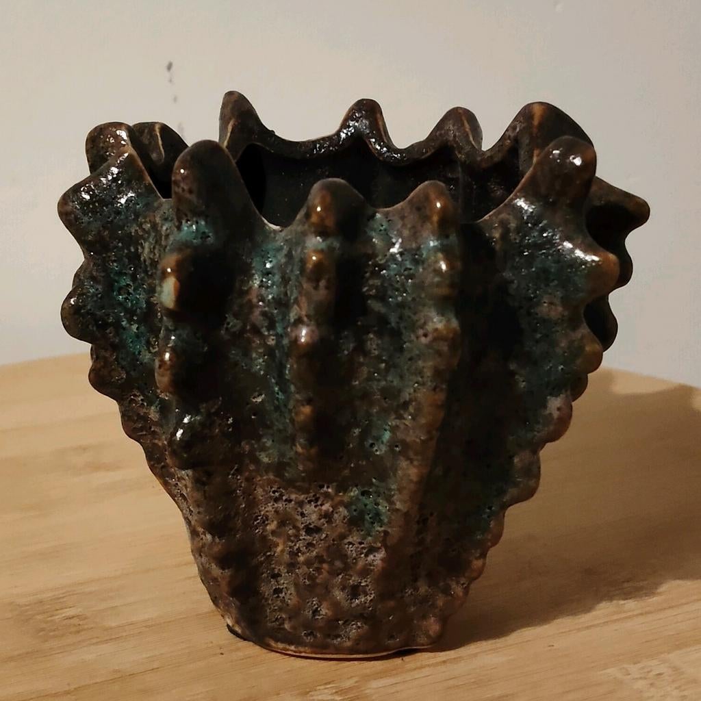 Koraal vaasje of bloempotje. Blauw/groen., Ophalen of Verzenden, Blauw, Aardewerk of Porselein, Minder dan 50 cm