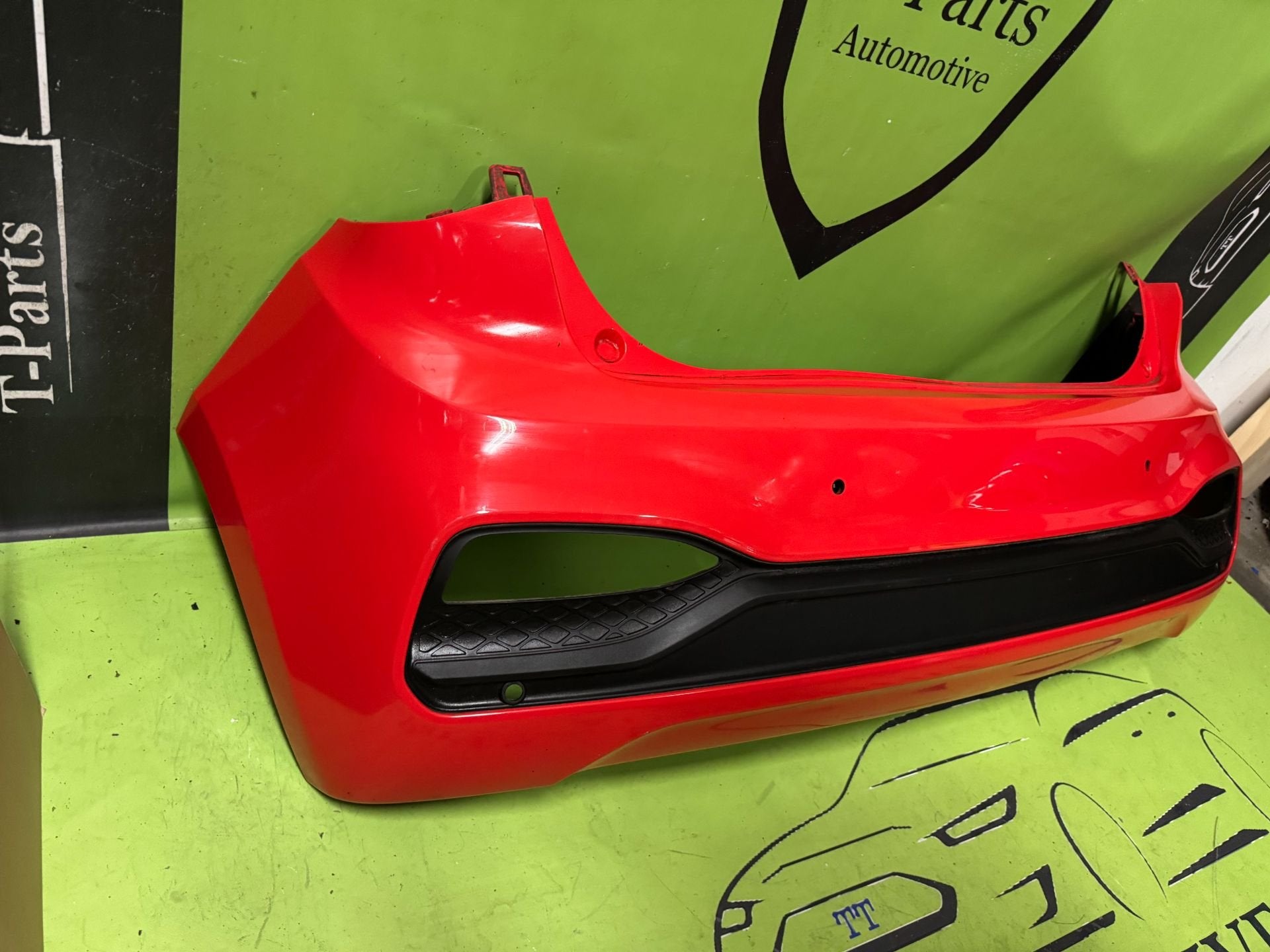 hyundai i20 achterbumper bumper, Heolleung-ro 12
06797  Seoul, Nieuw, Ophalen of Verzenden, Info@hyundai.com