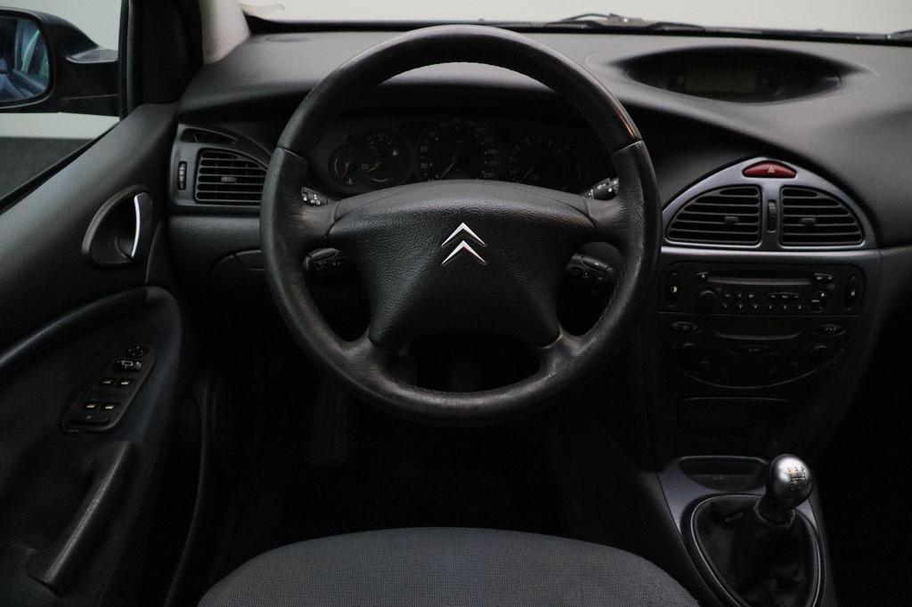 Citroen C5 2.0-16V Différence 2003 | Airco | Cruise Control, Auto's, Citroën, Voorwielaandrijving, Gebruikt, 4 cilinders, Blauw