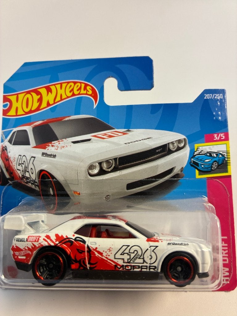 88945: Dodge Challenger Drift Car - Hot Wheels, Hobby en Vrije tijd, Modelauto's | Overige schalen, Nieuw, Auto, Ophalen of Verzenden