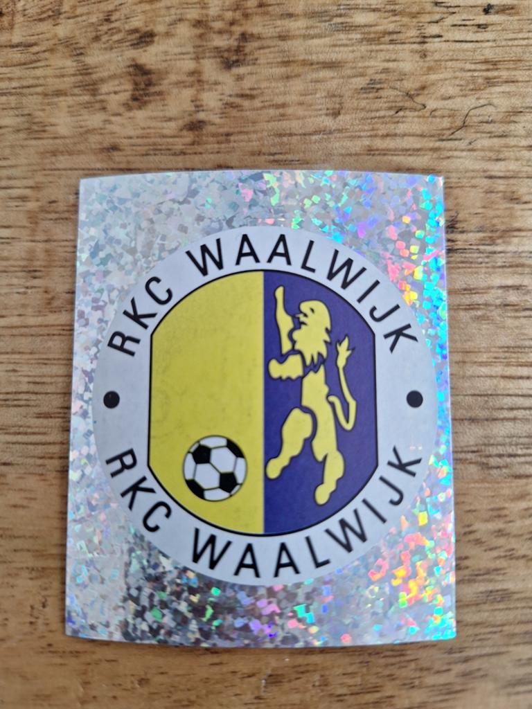 RKC Waalwijk Voetbal 04 Panini Sticker badge, Verzamelen, Ophalen of Verzenden, Gebruikt, Sport