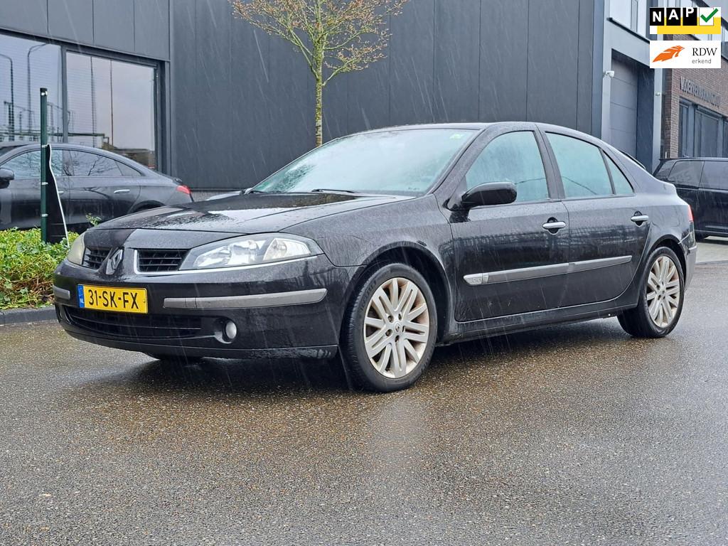 Renault Laguna 2.0-16V Privilège Export, Auto's, Renault, Bedrijf, Te koop, Laguna, ABS, Airbags, Airconditioning, Boordcomputer
