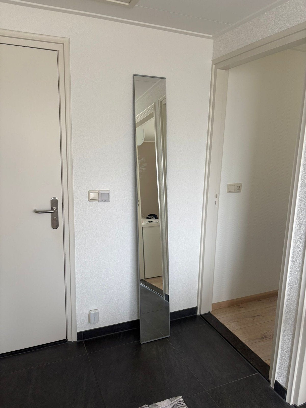 IKEA spiegeldeur zonder scharnieren, Ophalen, Rechthoekig, Minder dan 50 cm, 150 tot 200 cm