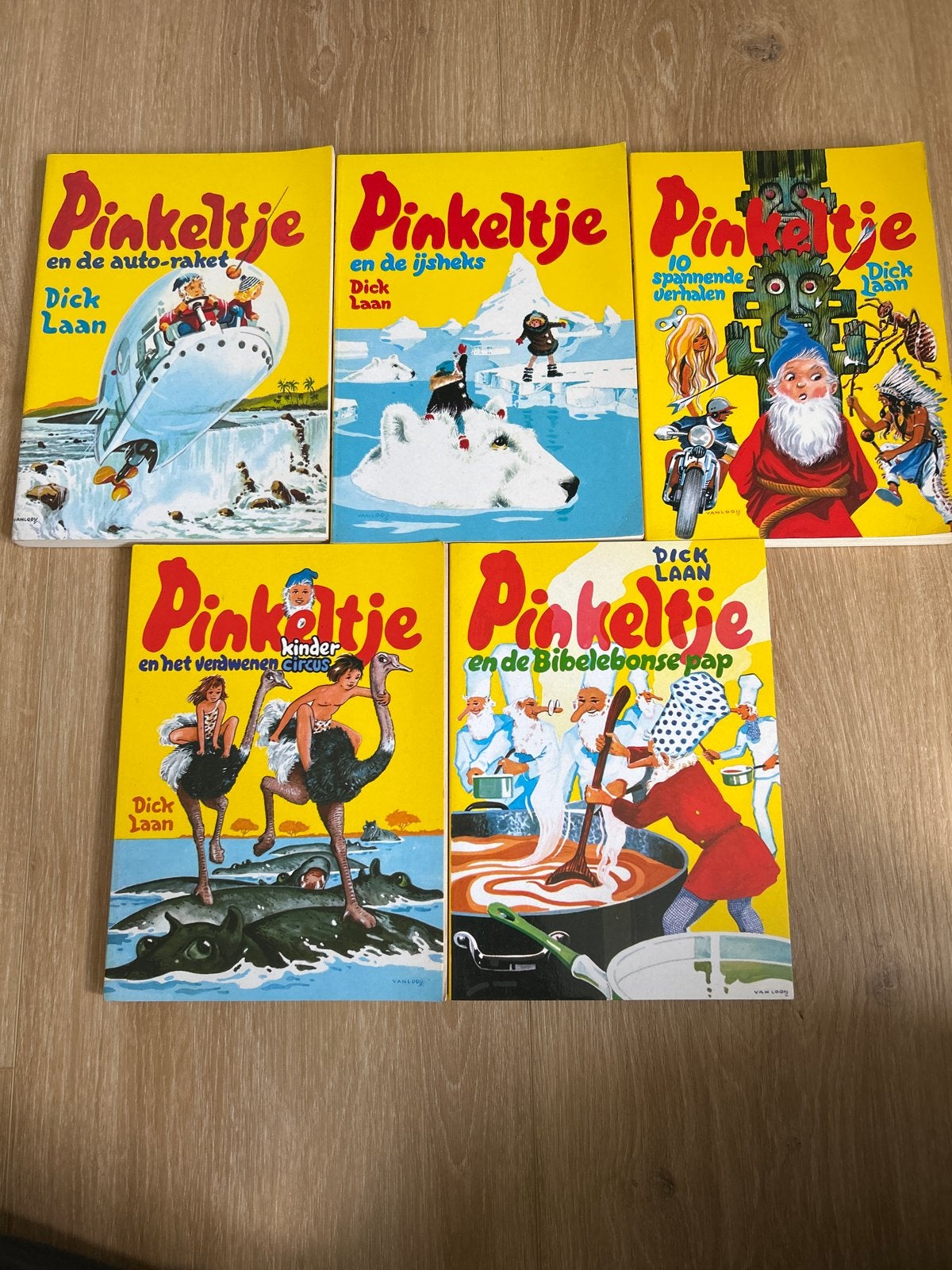 Pinkeltje Boeken - 5-delige set van Dick Laan, Ophalen of Verzenden, Zo goed als nieuw, Sprookjes