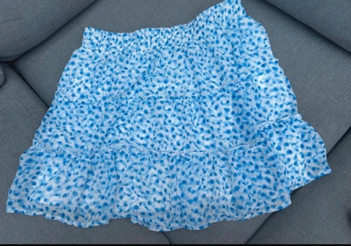 FB Sister Blauw Gebloemde Minirok - Maat XL, Kleding | Dames, Rokken, Blauw, Maat 46/48 (XL) of groter, Ophalen of Verzenden, Zo goed als nieuw