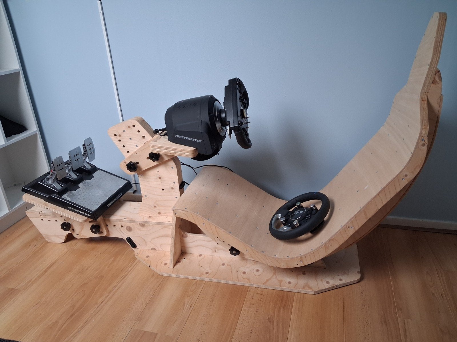 Thrustmaster TGT2 GT Edition met Playseat, Spelcomputers en Games, Ophalen, Overige merken, Zo goed als nieuw
