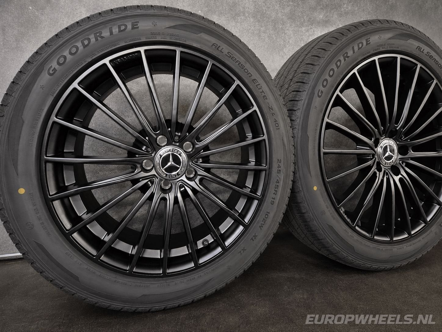 Mercedes Vito 19 inch Viano zwart AMG W447 velgen, Auto-onderdelen, Banden en Velgen, 19 inch, 245 mm, -, -