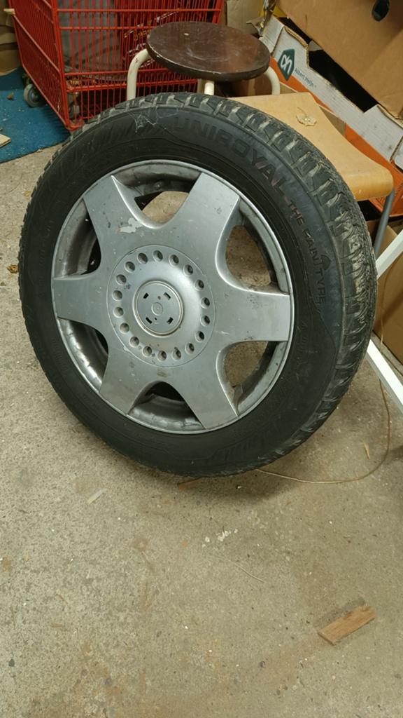 4 Originele Vw new beetle velgen met kapjes 16 inch. 5x100, Ophalen, Gebruikt, 16 inch, Banden en Velgen