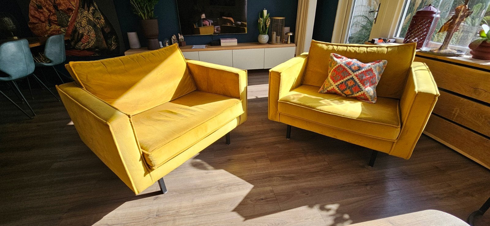 2 x loveseat van BePure Home (Woood) in okergeel fluweel, Ophalen, Gebruikt, Stof, Minder dan 150 cm