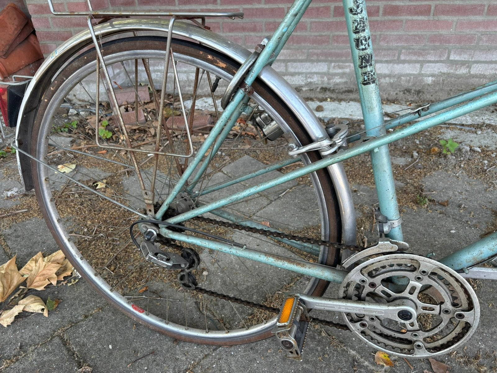 Lejeune dames tourfiets, Ophalen, Velgrem