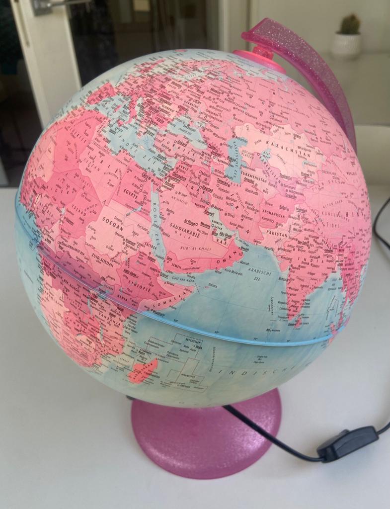 Roze Wereldbol lamp, Ophalen of Verzenden, Zo goed als nieuw