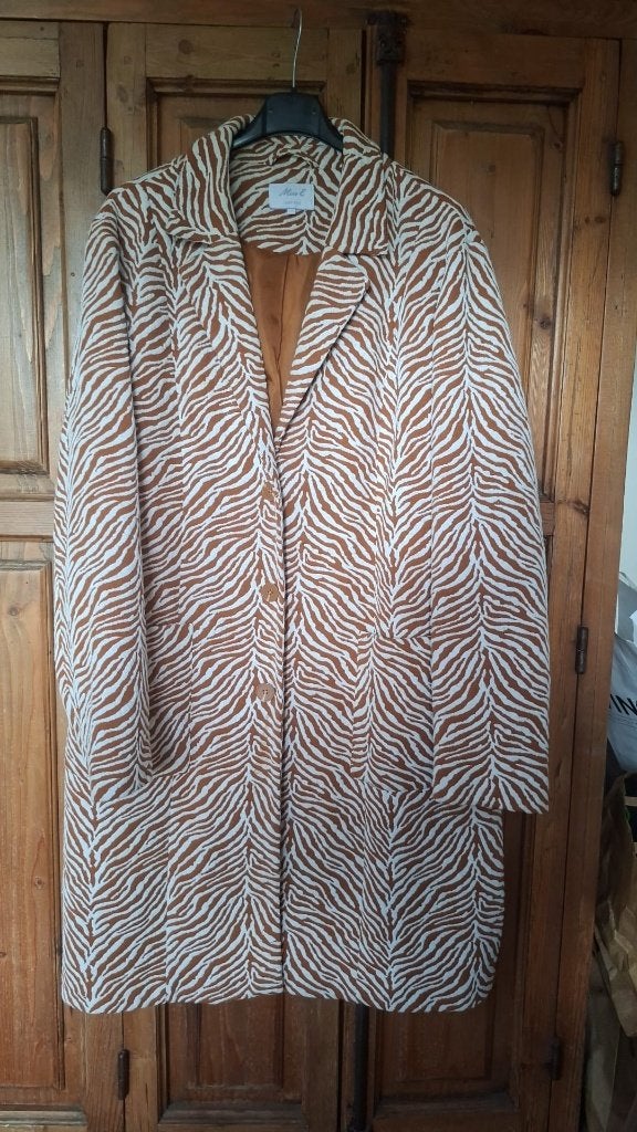 cognackleurige langere jas 50 XXL Miss Etam, Ophalen of Verzenden, Gedragen, Jas of Mantel