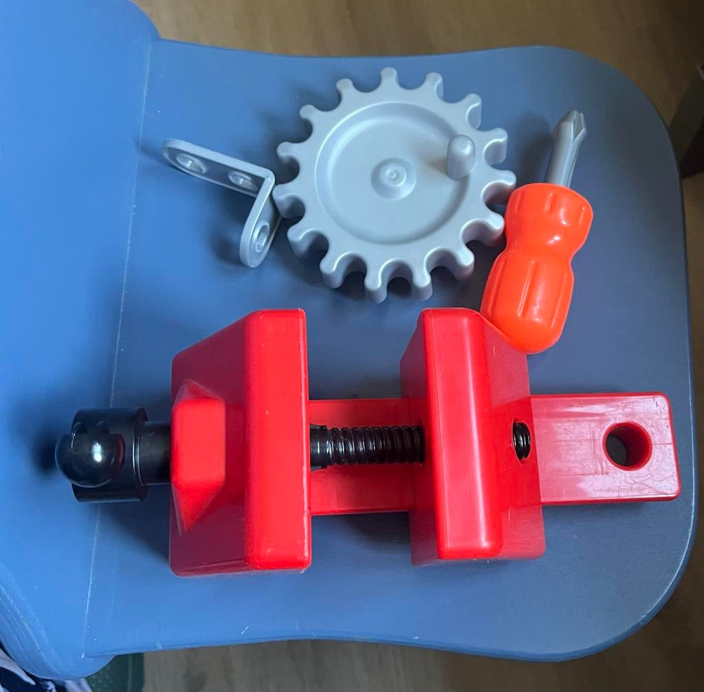 Bosch Werkbank met Gereedschap voor Kinderen, Ophalen of Verzenden, Gebruikt, Jongen of Meisje