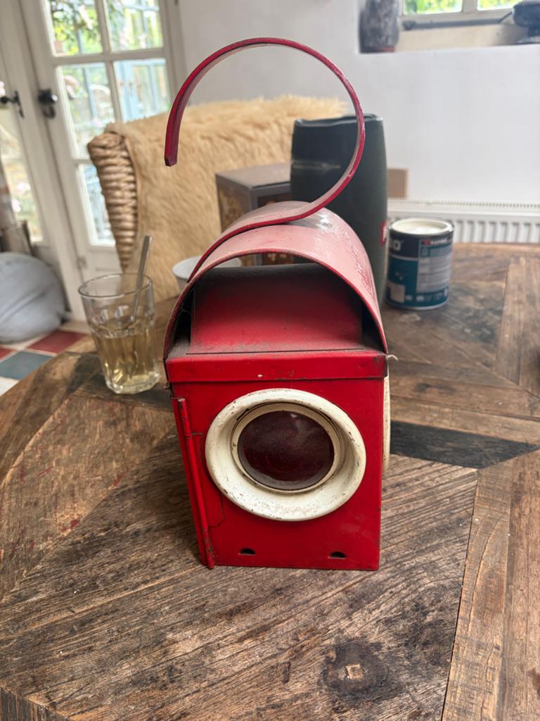 Vintage Chalwyn Stormlantaarn - Rood, Made in England, Antiek en Kunst, Antiek | Lampen, Ophalen of Verzenden