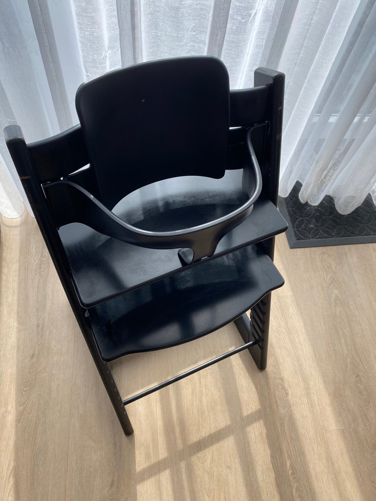 Stokke Tripp Trapp zwart met babyset, Ophalen of Verzenden, Zo goed als nieuw, Meegroeistoel