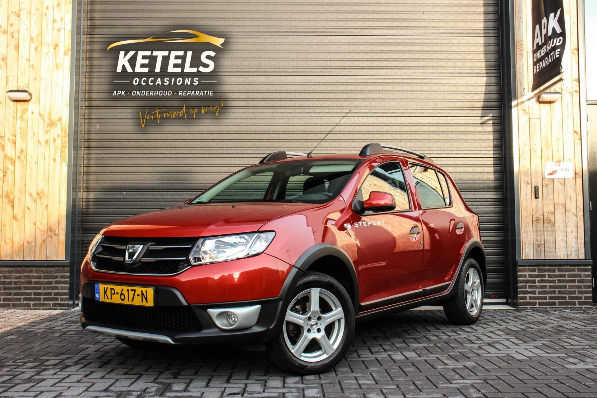 Dacia Sandero 0.9 TCe Easy-R Stepway Automaat/Trekhaak/Cruis, Auto's, 898 cc, Euro 6, Bluetooth, Origineel Nederlands