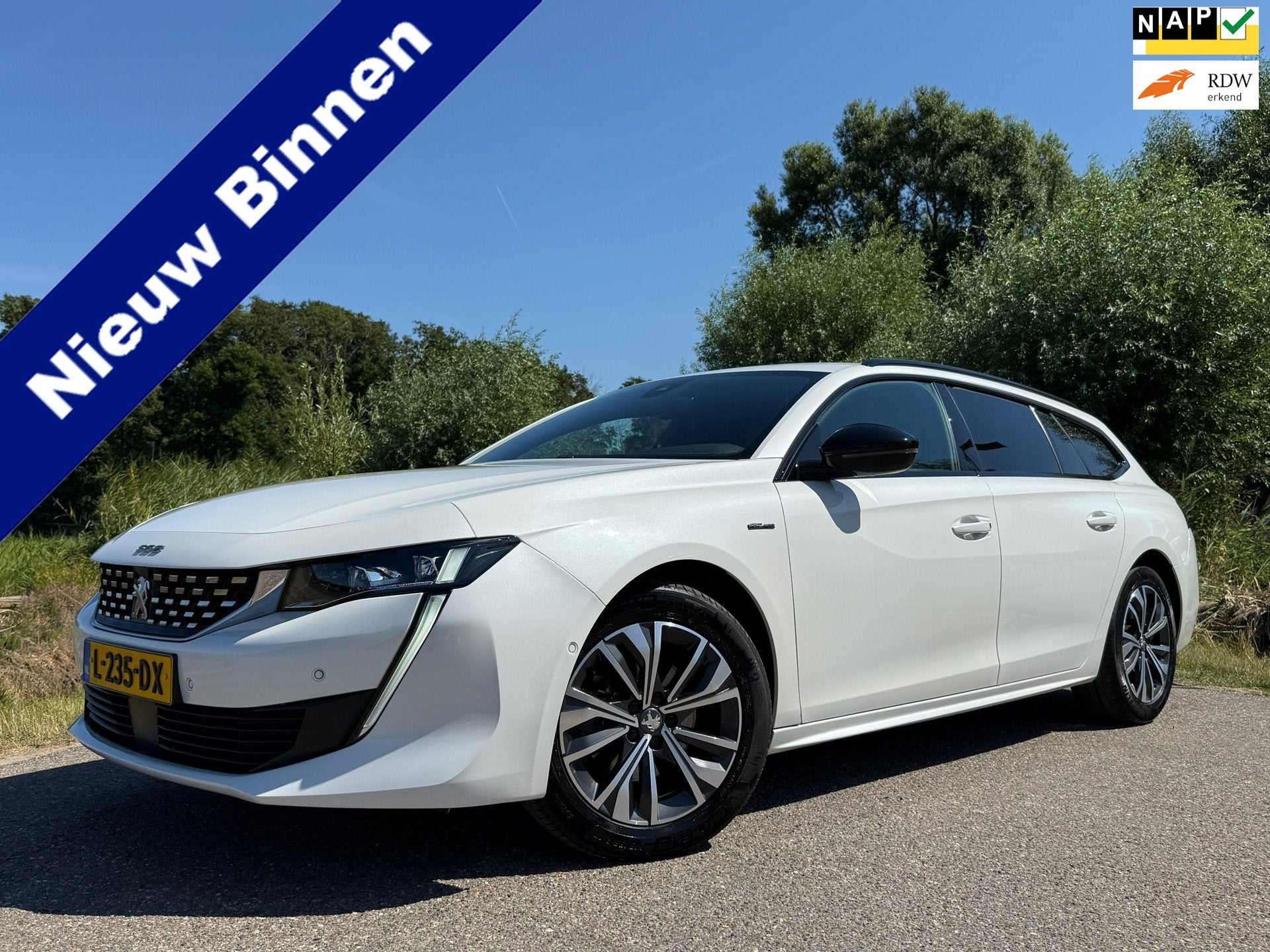 Peugeot 508 SW 1.6 PureTech Blue Lease GT Line Automaat / 36, Auto's, Gebruikt, 4 cilinders, 181 pk, Leder en Stof
