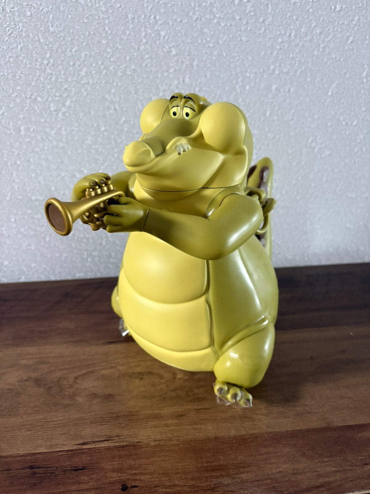 Disney parks tiana bayou louise sipper., Verzamelen, Ophalen of Verzenden, Zo goed als nieuw, Beeldje of Figuurtje