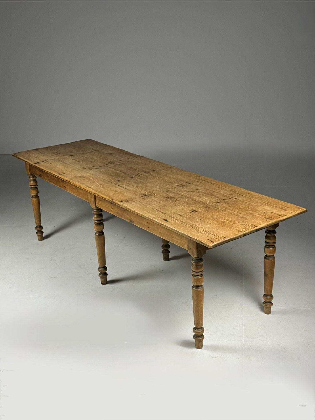 Grenen eettafel antiek