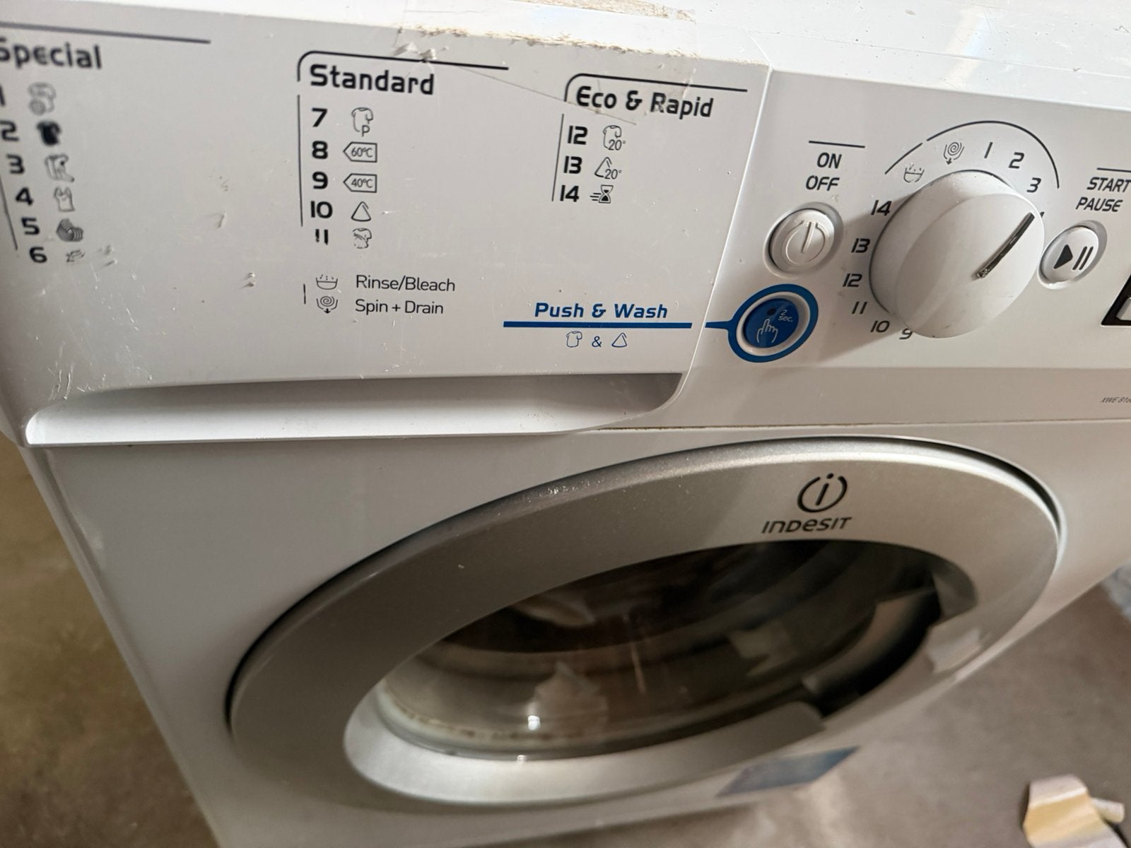 Indesit Innex XWE 81683 wasmachine, 8 kg, 1600 toeren, Witgoed en Apparatuur, Ophalen, Gebruikt, 8 tot 10 kg, 1600 toeren of meer