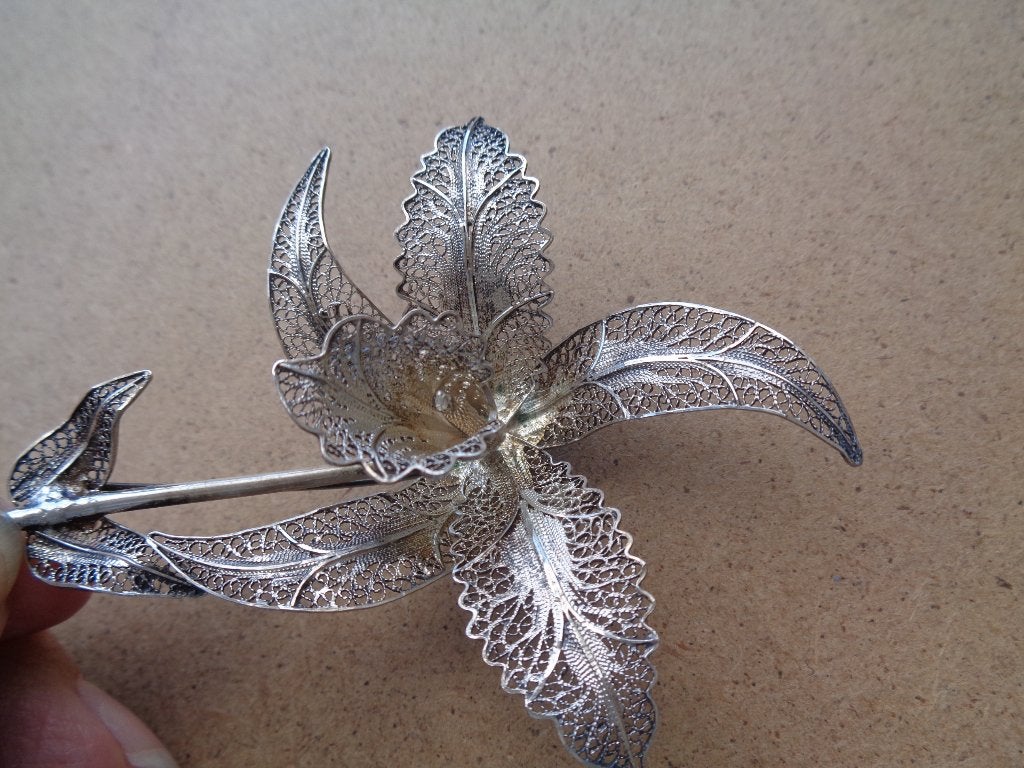 zilveren grote filigraan orchidee broche [380], Verzenden, Zo goed als nieuw, Zilver, Zilver