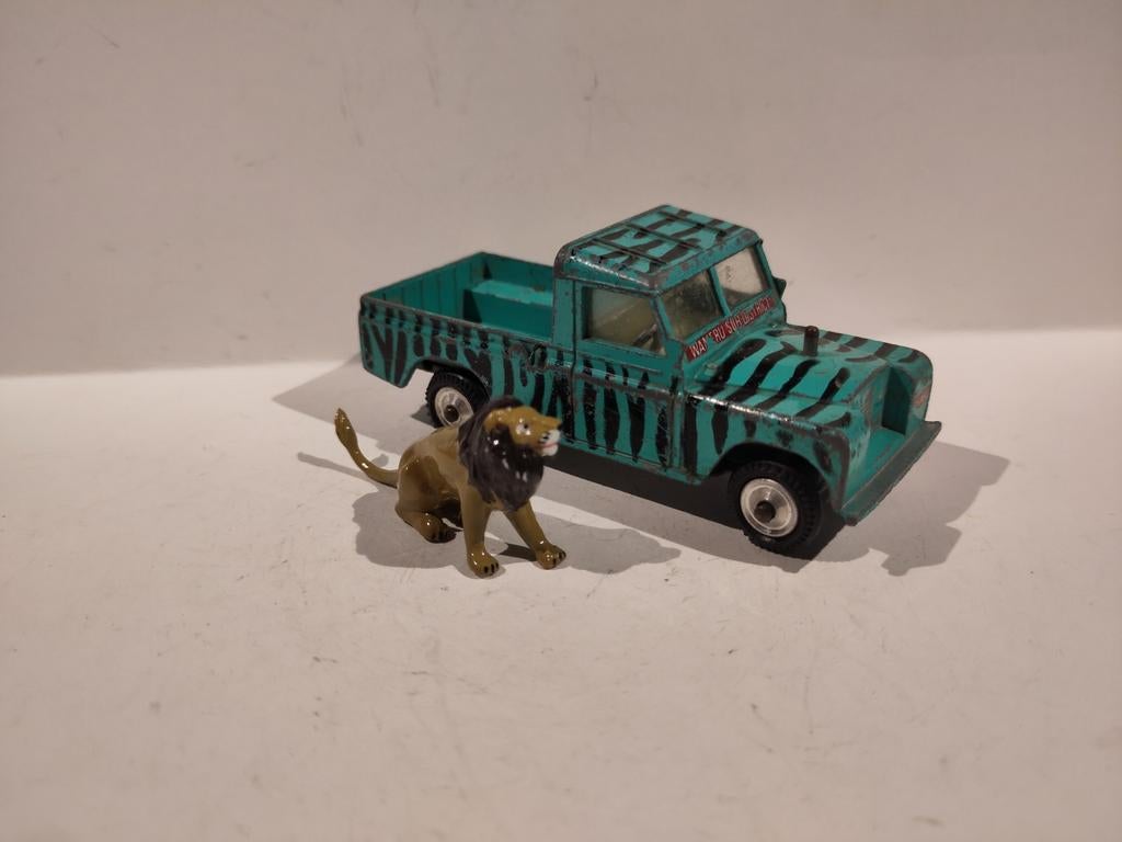 Corgi Toys GS 7 Land Rover Series 2 109 Daktari + Leeuw, Ophalen of Verzenden, Gebruikt, Auto, Corgi