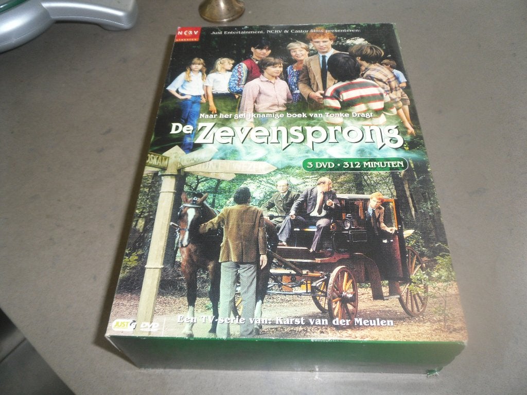 3 dvd box, de zevensprong, Alle leeftijden, Ophalen of Verzenden, Gebruikt