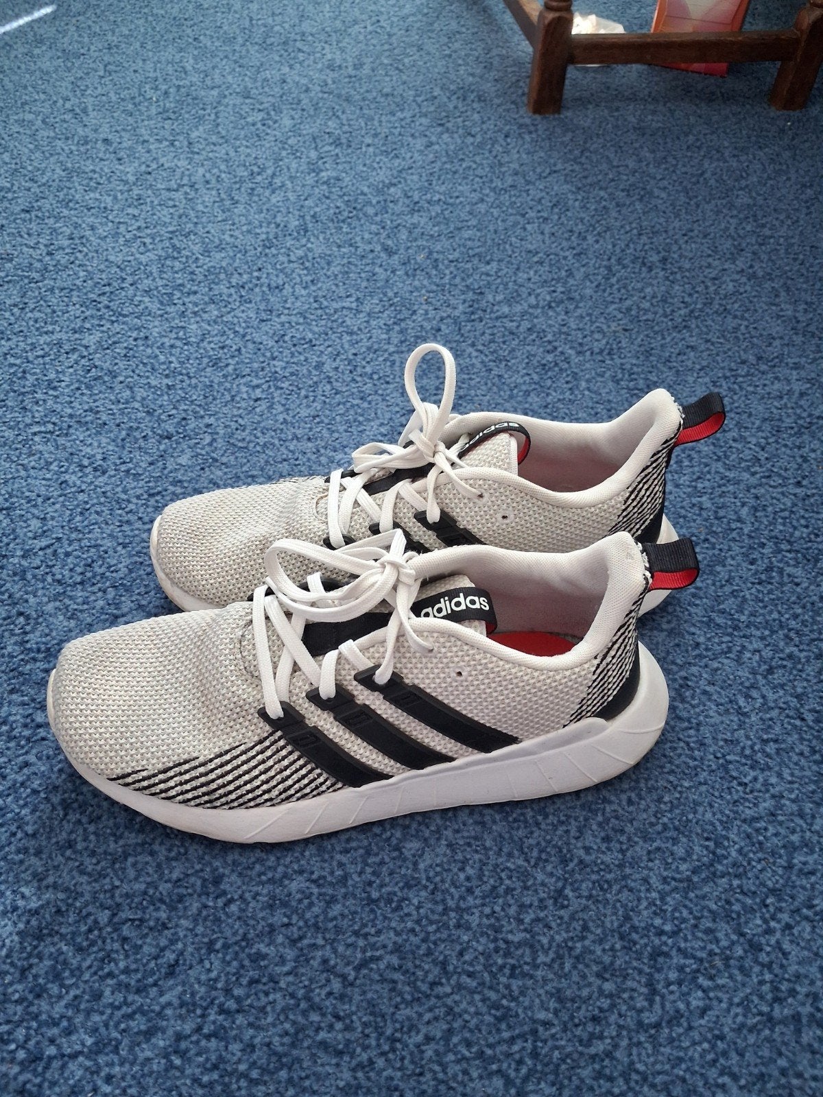 Adidas sneakers wit/zwart - Maat 43 1/3, Kleding | Heren, Wit, Ophalen of Verzenden, Sneakers of Gympen, Adidas