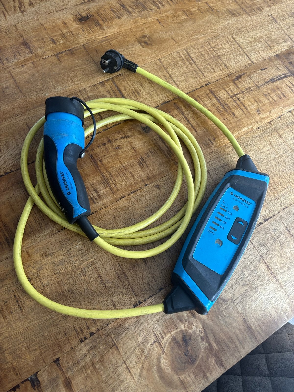 Mennekes Type 2 Laadkabel voor Elektrische Auto, Auto-onderdelen, Ophalen of Verzenden, Gebruikt, Universele onderdelen