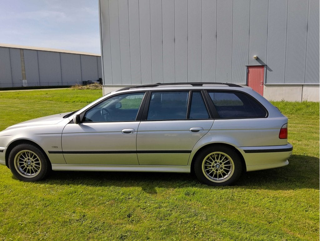 BMW 5-serie Touring - 540i Executive 1999 auto. i.z.g.st., foto 4